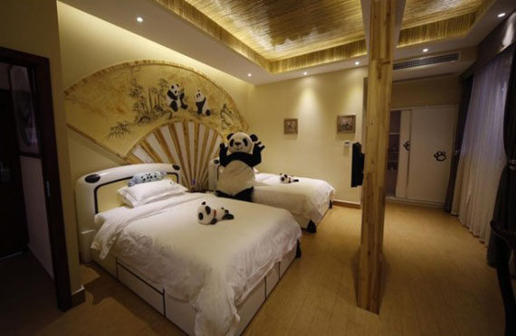 panda-hotel-5