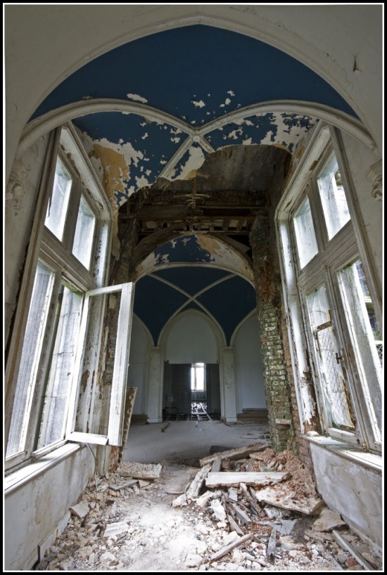 château abandonné 