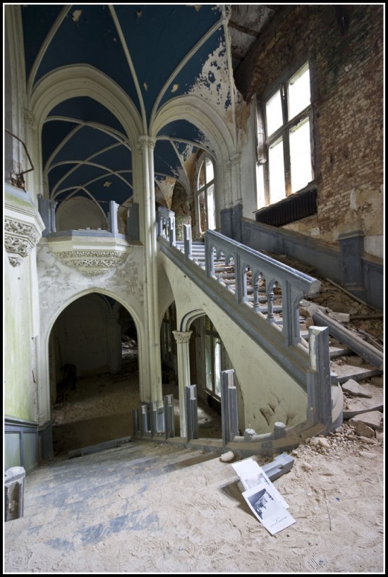 château abandonné 