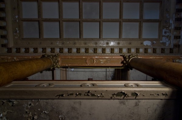 hôtel abandonné Sterling