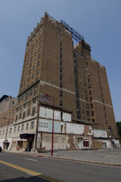 hôtel abandonné