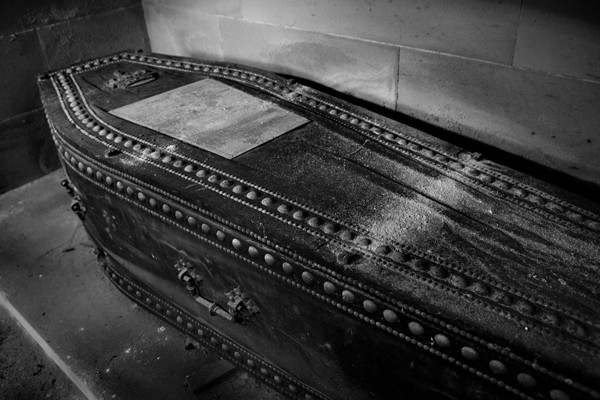 Crypte abandonnée