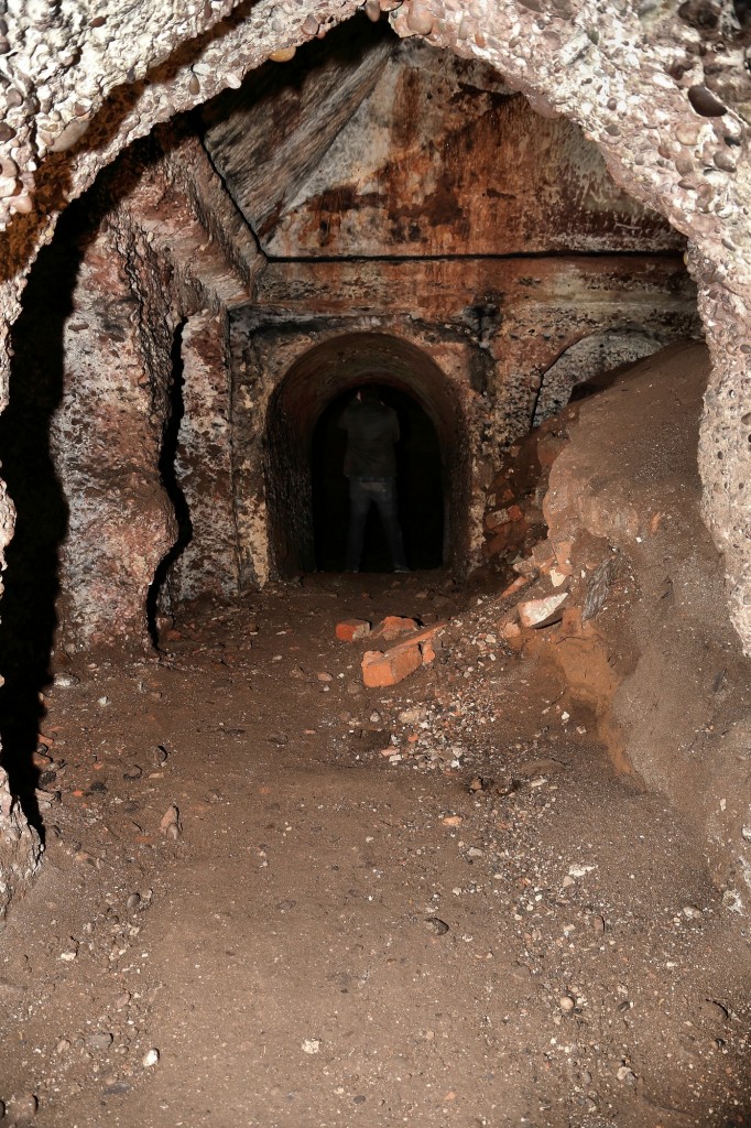 temple souterrain abandonné