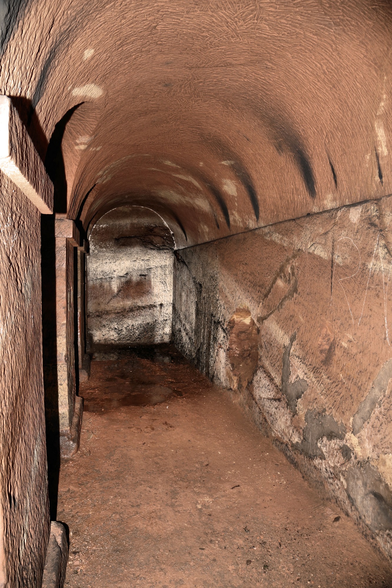 souterrain abandonné