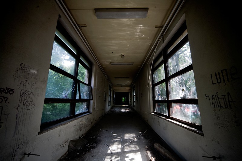 hôpital abandonné