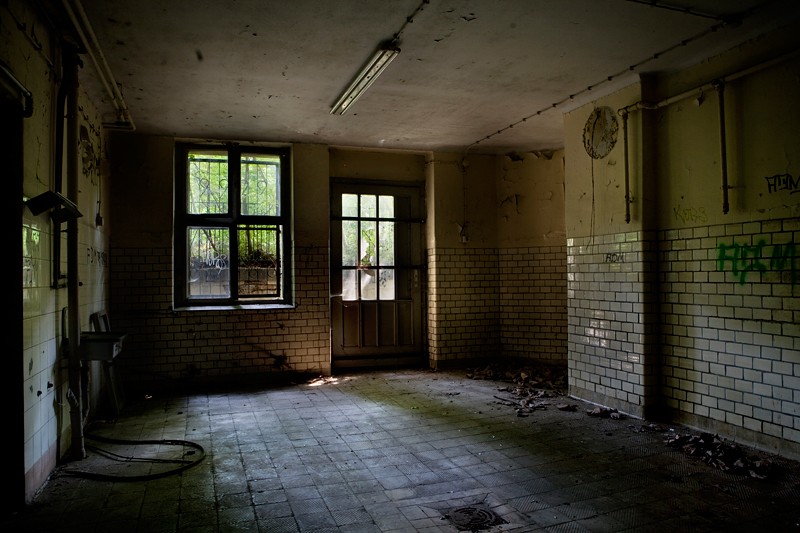 hôpital abandonné