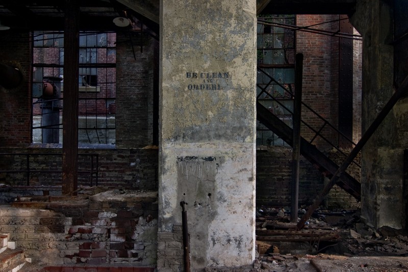 centrale à charbon abandonnée