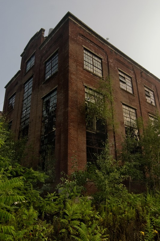 centrale à charbon abandonnée