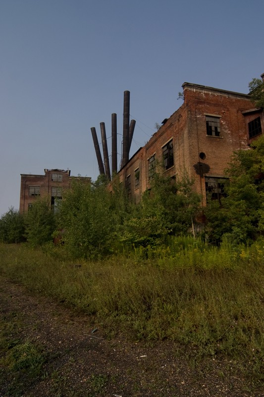centrale à charbon abandonnée