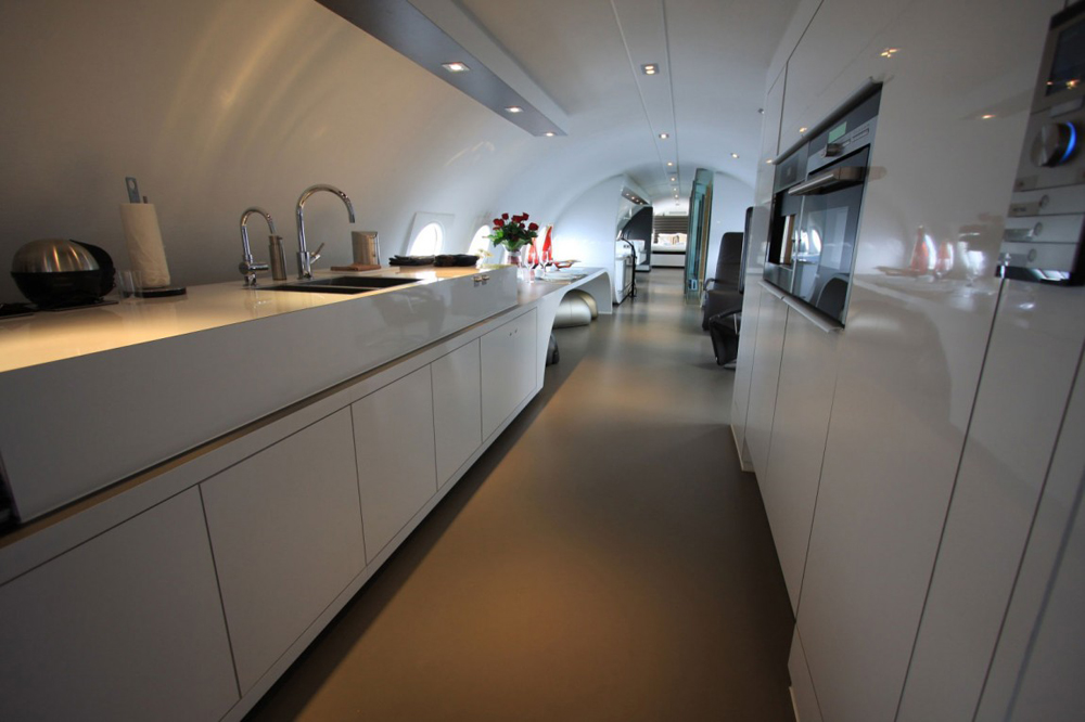 Airplane Suite
