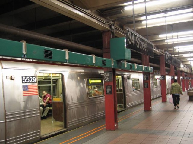 City Guide New York Musical Subway Installation