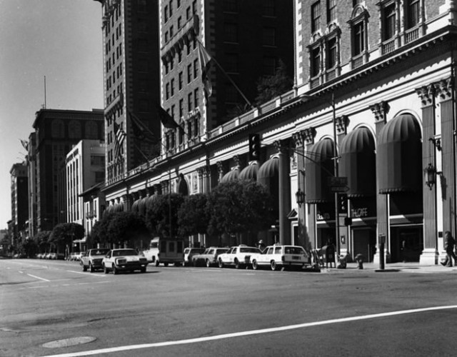 City Guide Los Angeles Millennium Biltmore Hotel