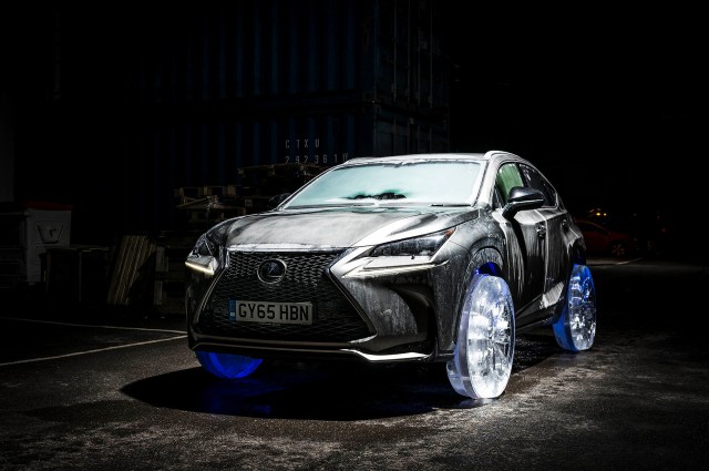 Lexus NX roue en glace