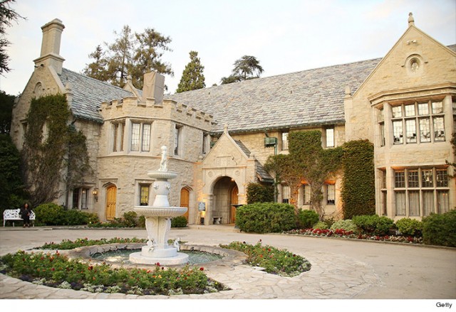 Playboy Mansion a vendre Hugh Hefner