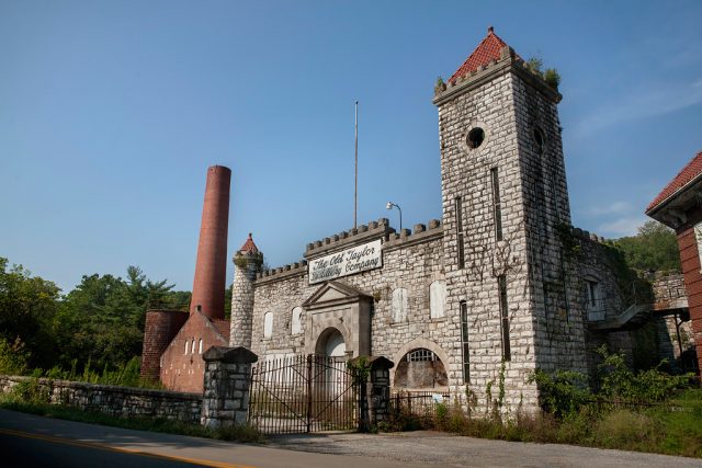 distillerie abandonnée Old Taylor