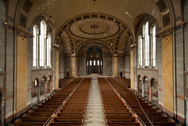 église de l'escroc Urbex America