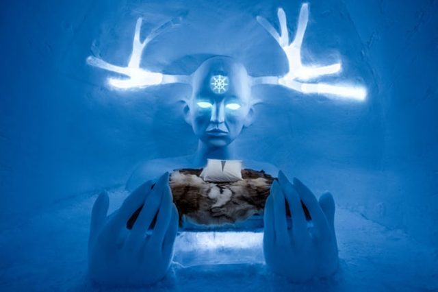 ICEHOTEL 