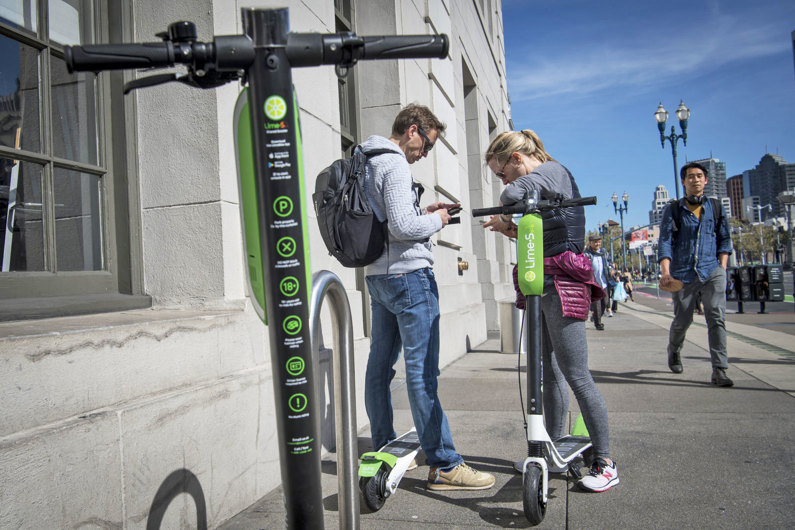 Alphabet investit dans le service de trottinette électrique de Lime