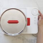 Assembly – Une cuisine dans une boite by Yu Li