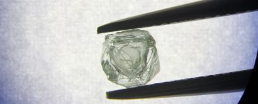 Le premier diamant Matryoshka trouvé en Russie