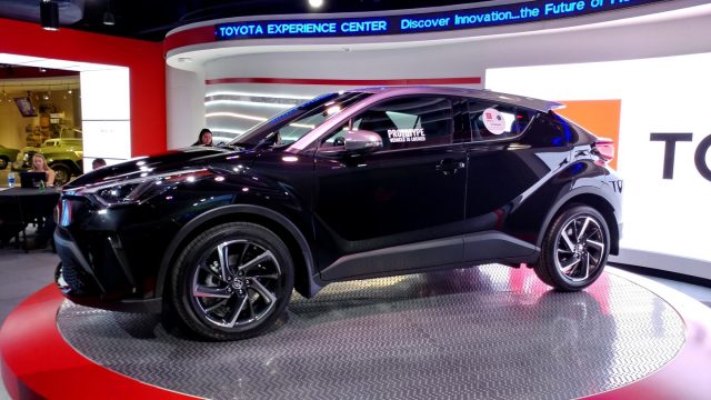 https://www.leblogdestendances.fr/wp-content/uploads/2019/10/Toyota-dévoile-le-multisegment-compact-C-HR-2020-1.jpg