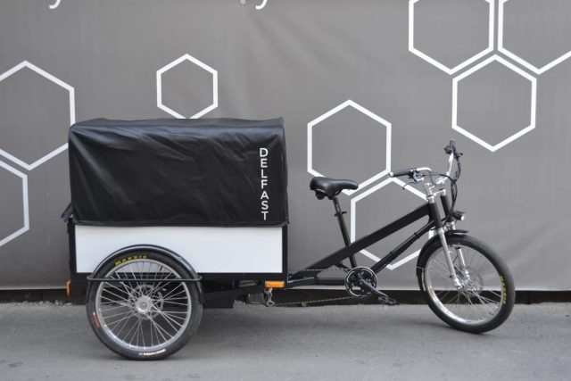 Le Trike électrique de Delfast est prêt à effectuer des livraisons