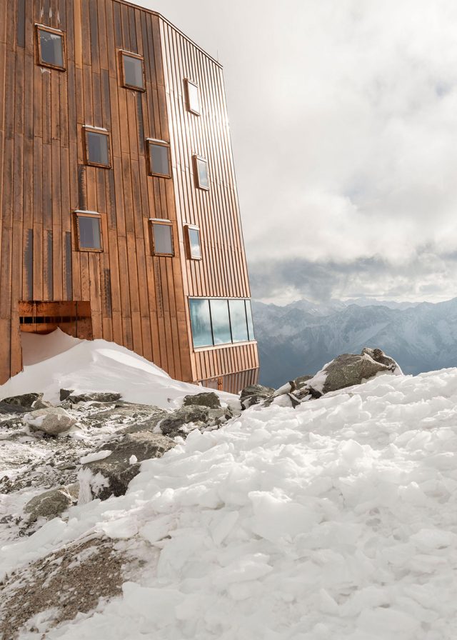 Sasso Nero – Un étrange refuge dans les Alpes Italiennes 2