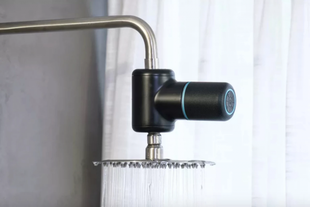 Shower Power – Un haut-parleur Bluetooth hydroélectrique alimenté par la douche