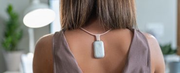 Upright Go S veut vous empêcher de vous avachir pendant que vous travaillez