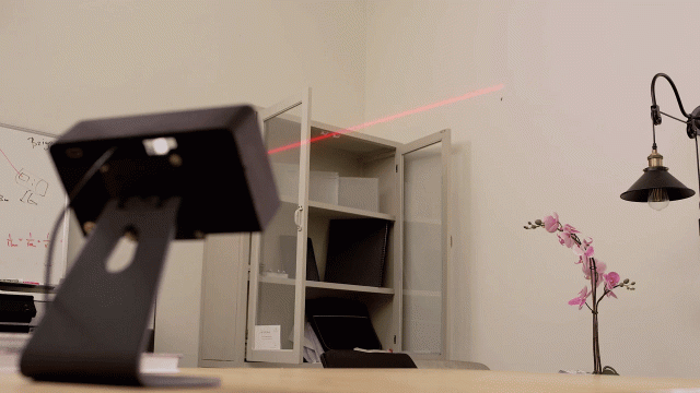 Bzigo dévoile pointeur laser pour lutter contre  les moustiques