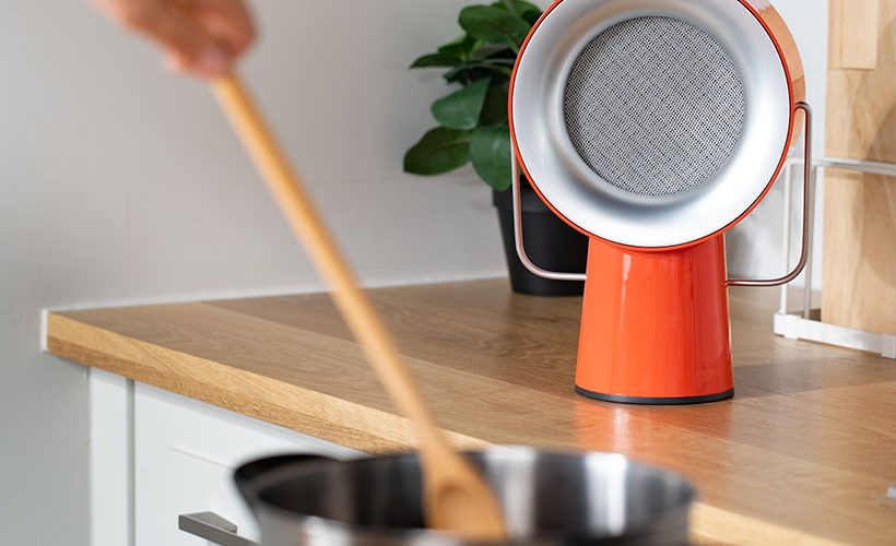 AirHood - Petite mais puissante hotte de cuisine portable