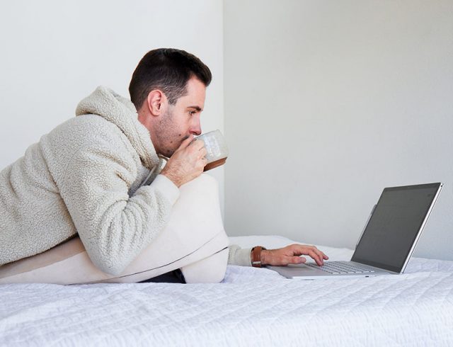 Prone Cushion - Un étonnant coussin pour la position couchée