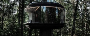 Polestar lance KOJA, une micro-maison dans les arbres pour réimaginer le voyage durable 1