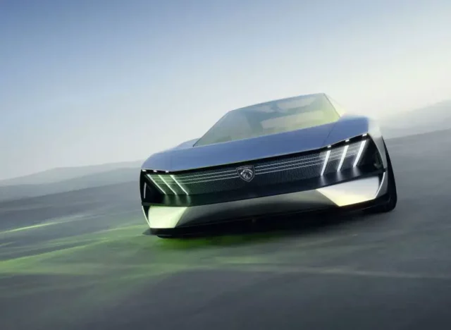 Peugeot Inception dévoile la vision de Peugeot sur les futurs véhicules électriques 2