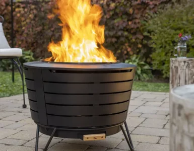 Le foyer sans fumée TIKI Patio apporte chaleur et confort sans fumée 2