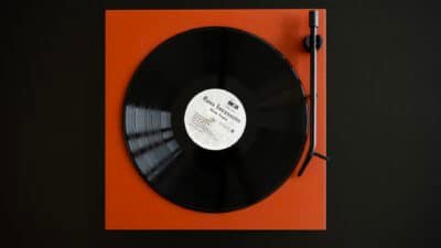 Platine vinyle Tone Factory Terracotta Red vue du dessus